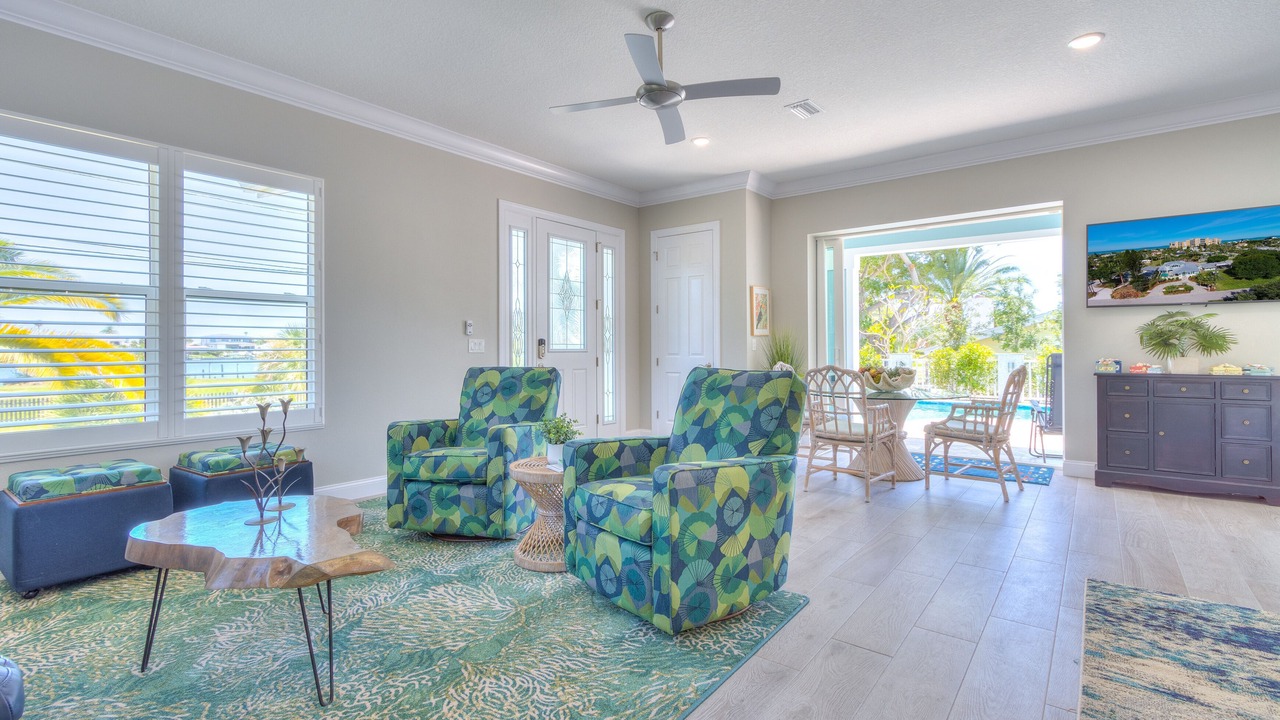 Photo of Livingroom in Bay Esplanade
