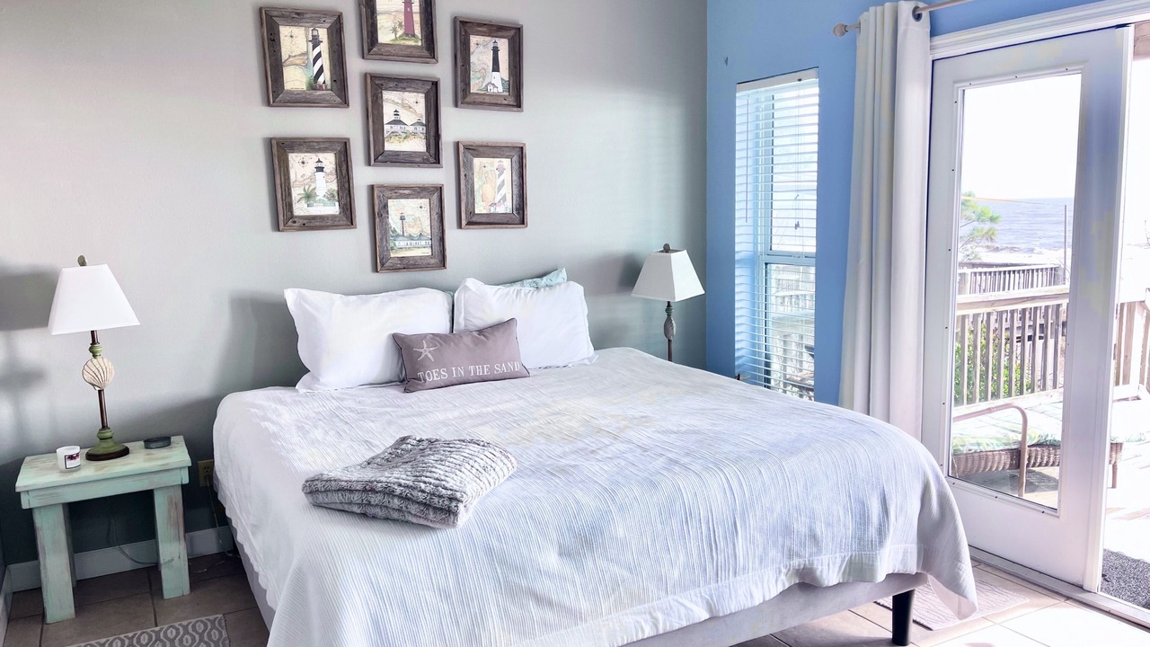 Photo of Bedroom in Alligator Point