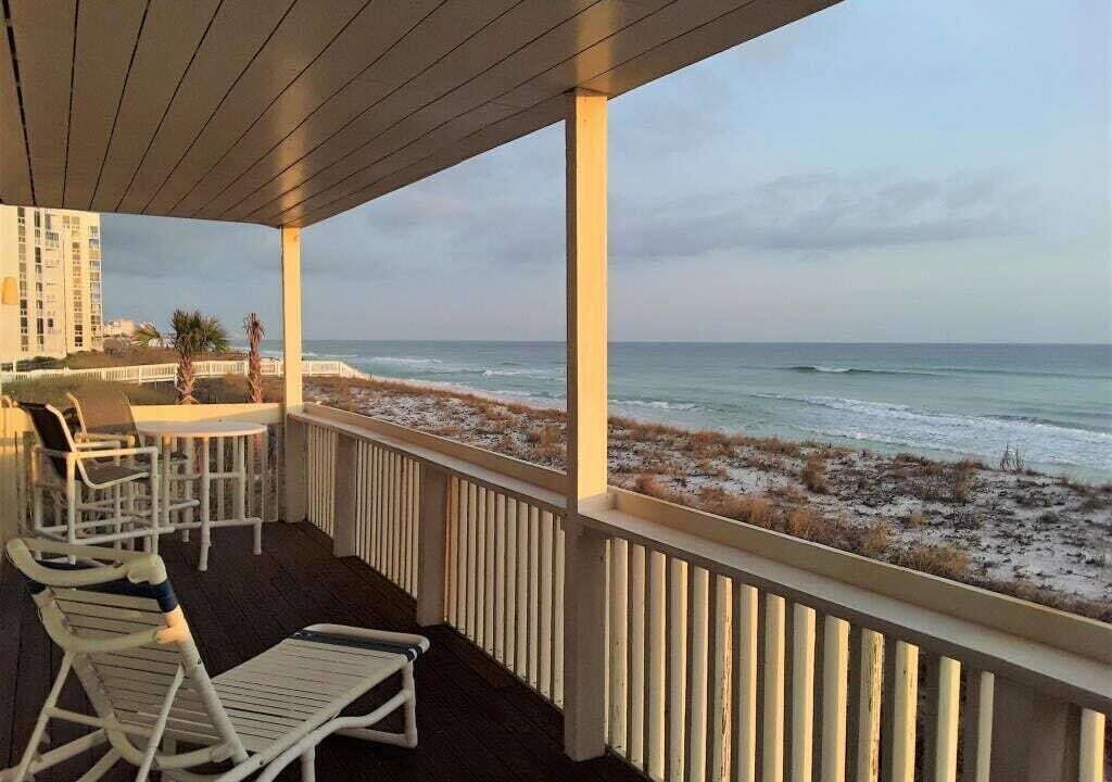 Photo of Patio Balcony in Holiday Isle
