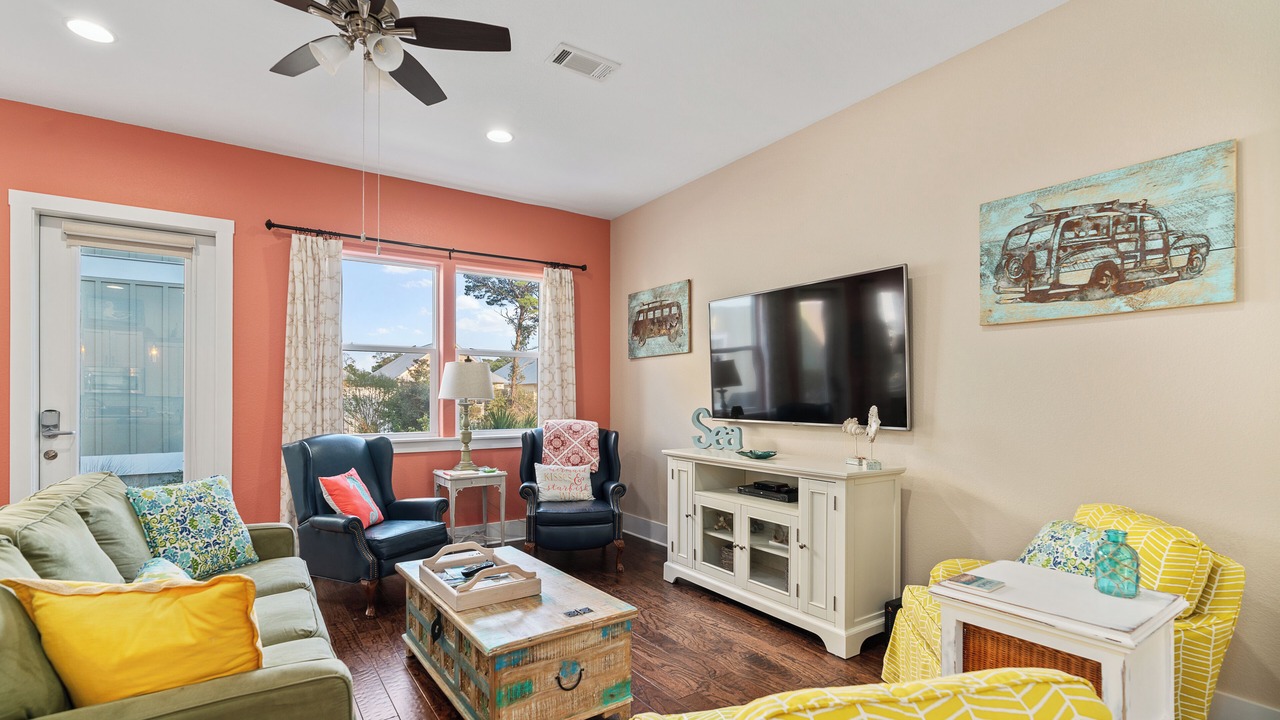 Photo of Livingroom in Gulf Place