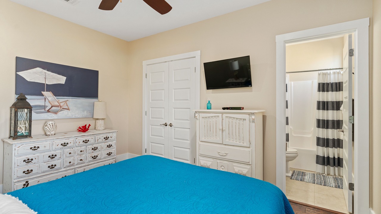 Photo of Bedroom in Gulf Place