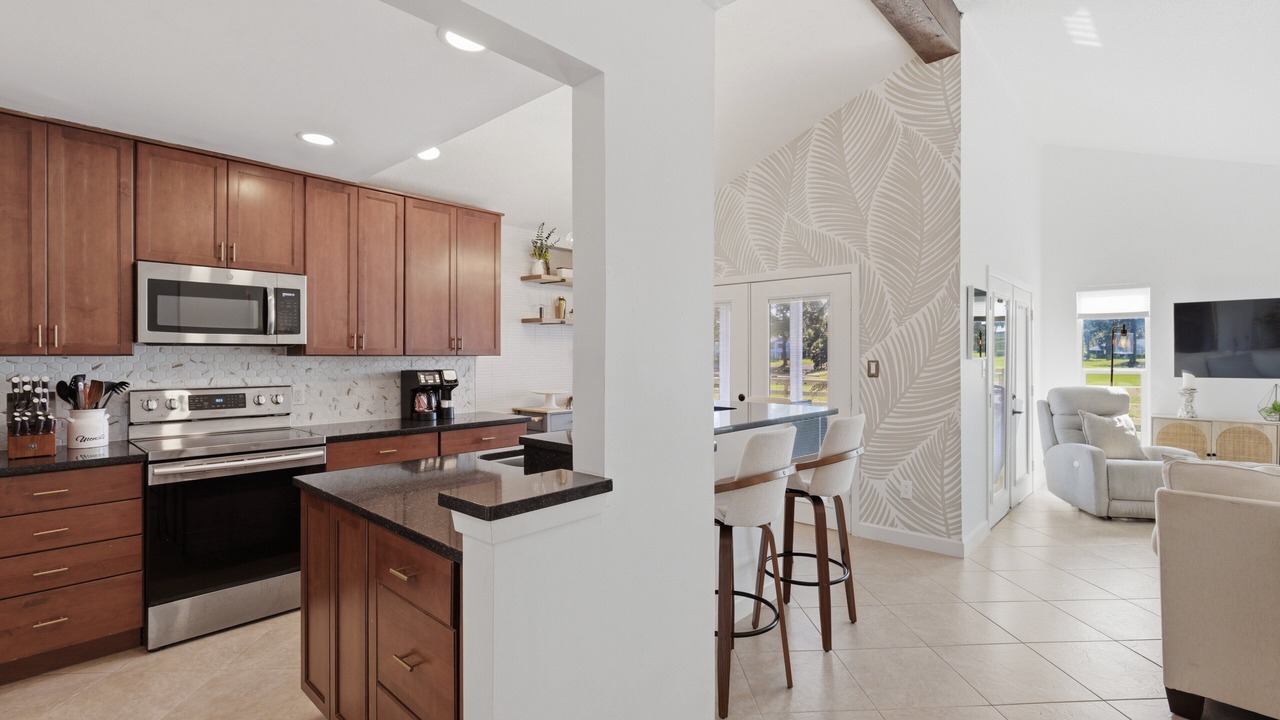 Photo of Bedroom in Miramar Beach