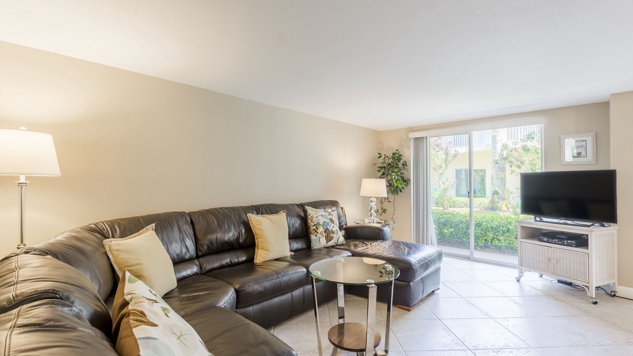 Photo of Livingroom in Siesta Key