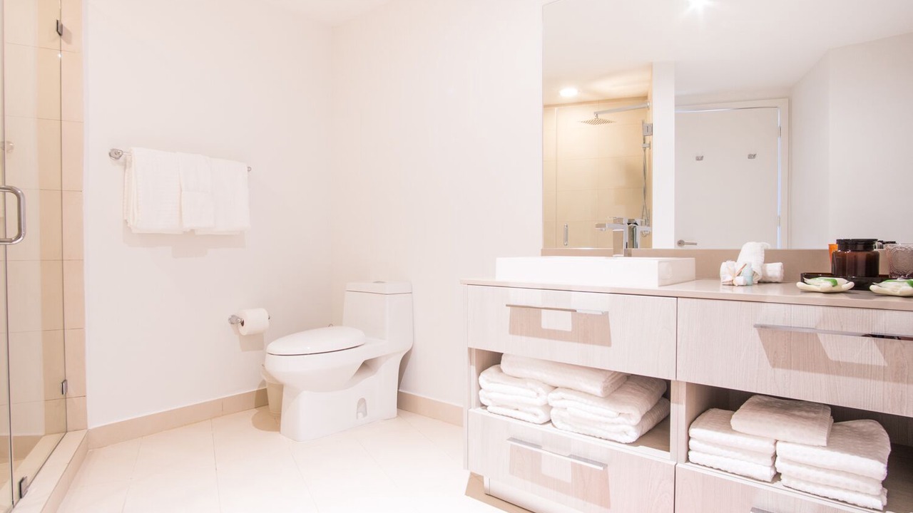 Photo of Bathroom in Hollywood South Central Beach