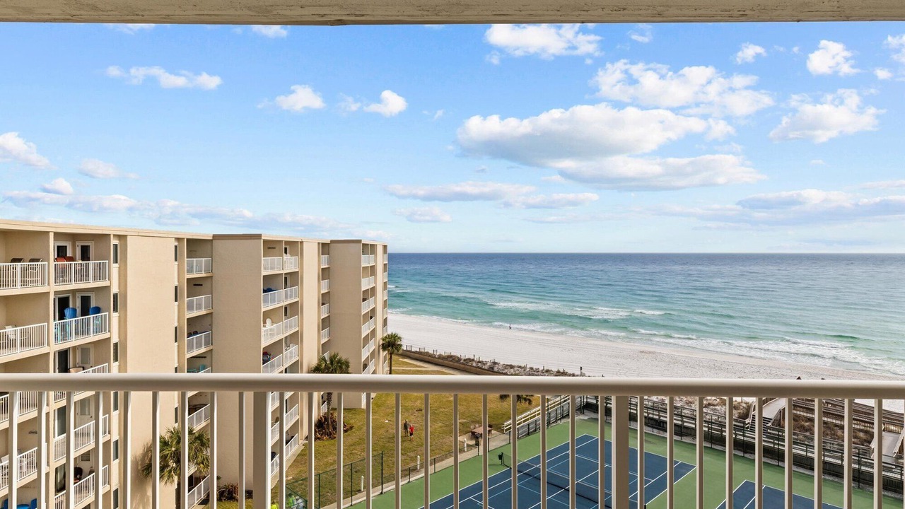 Photo of Patio Balcony in Holiday Isle