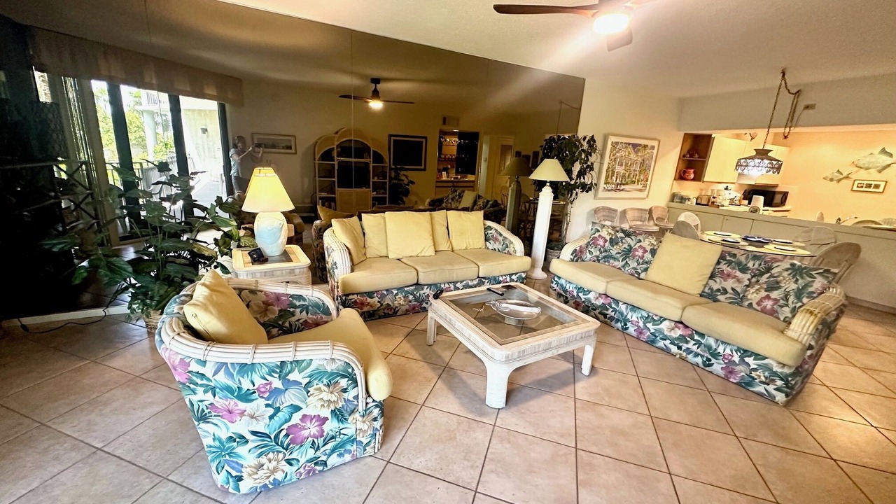 Photo of Livingroom in Key West