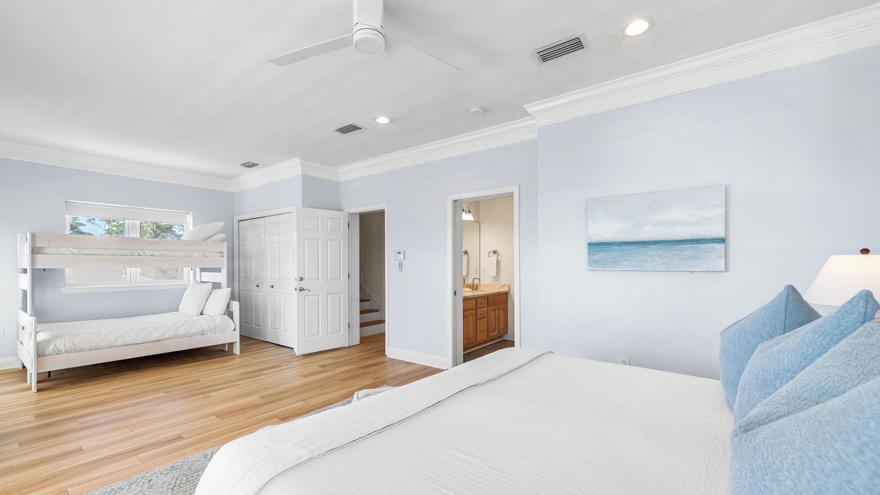 Photo of Bedroom in Gulf Pines