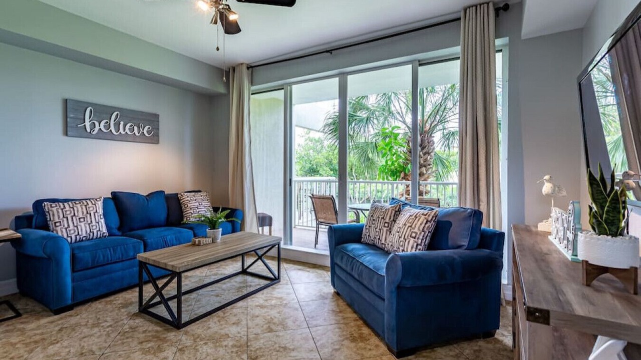 Photo of Livingroom in Ruskin