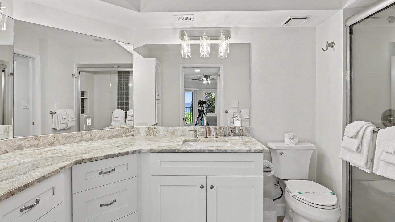 Photo of Bathroom in Sunset Beach