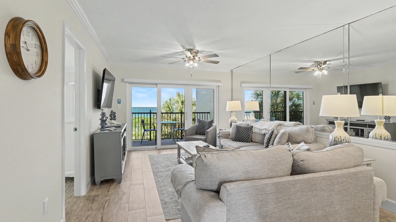 Photo of Patio Balcony in Sunset Beach
