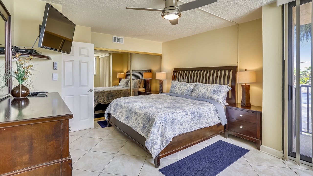Photo of Bedroom in Madeira Beach