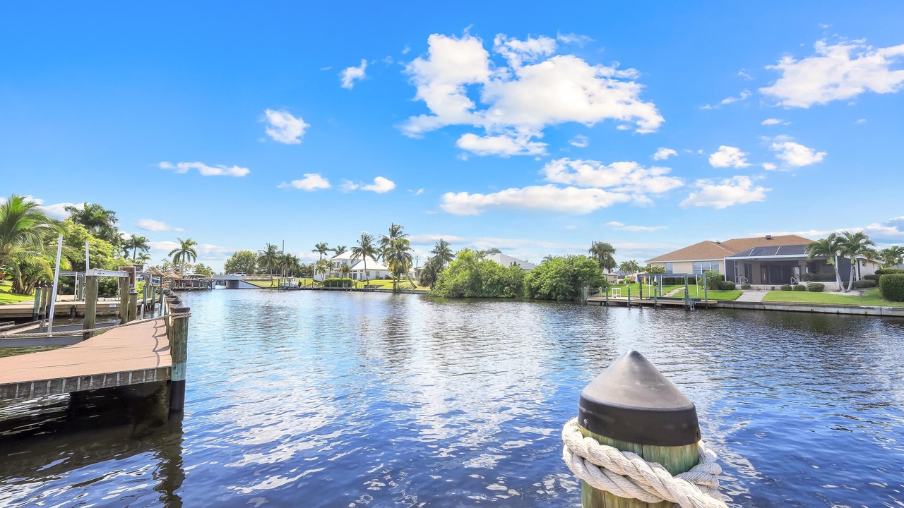 Photo of Outdoor in Pelican