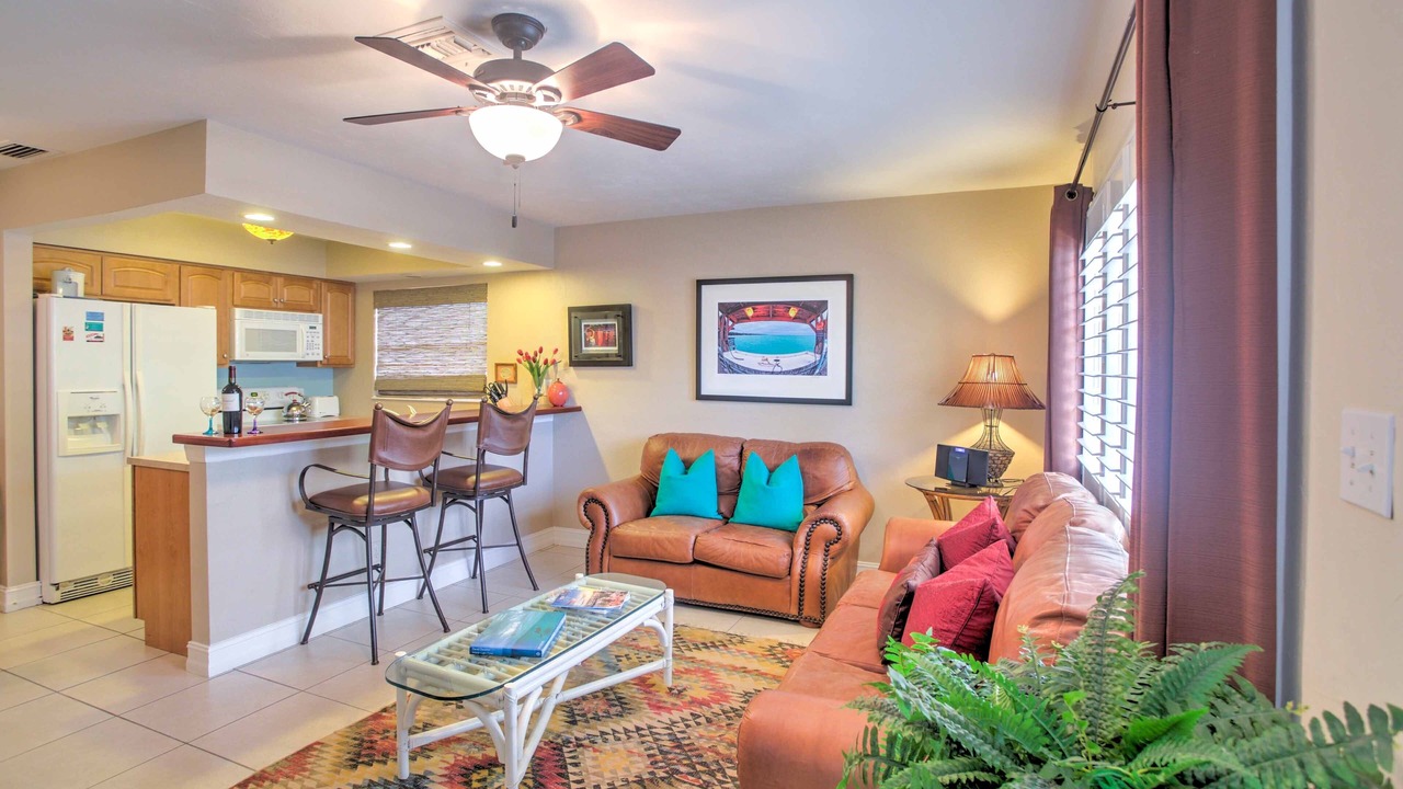 Photo of Livingroom in Naples Park