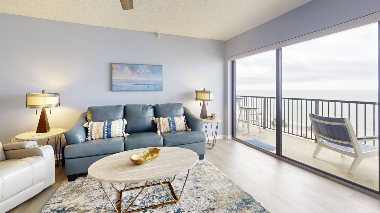 Photo of Livingroom in Madeira Beach