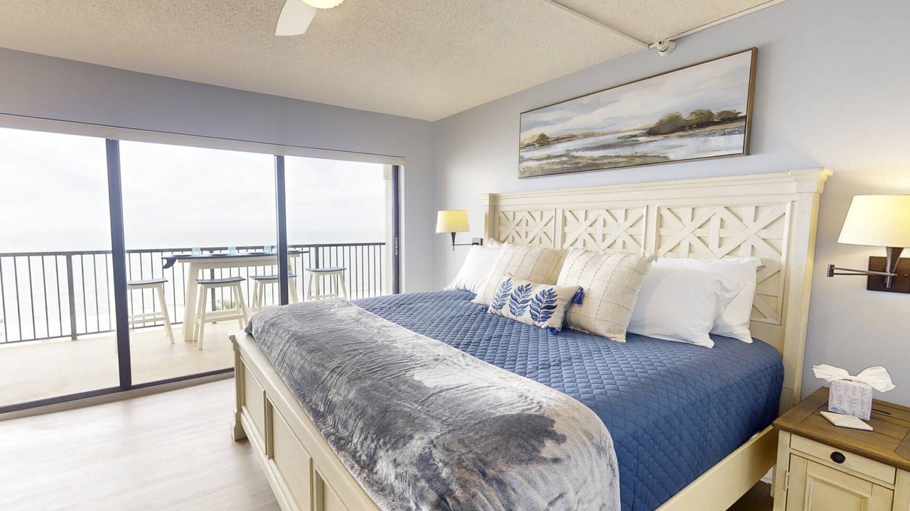 Photo of Bedroom in Madeira Beach
