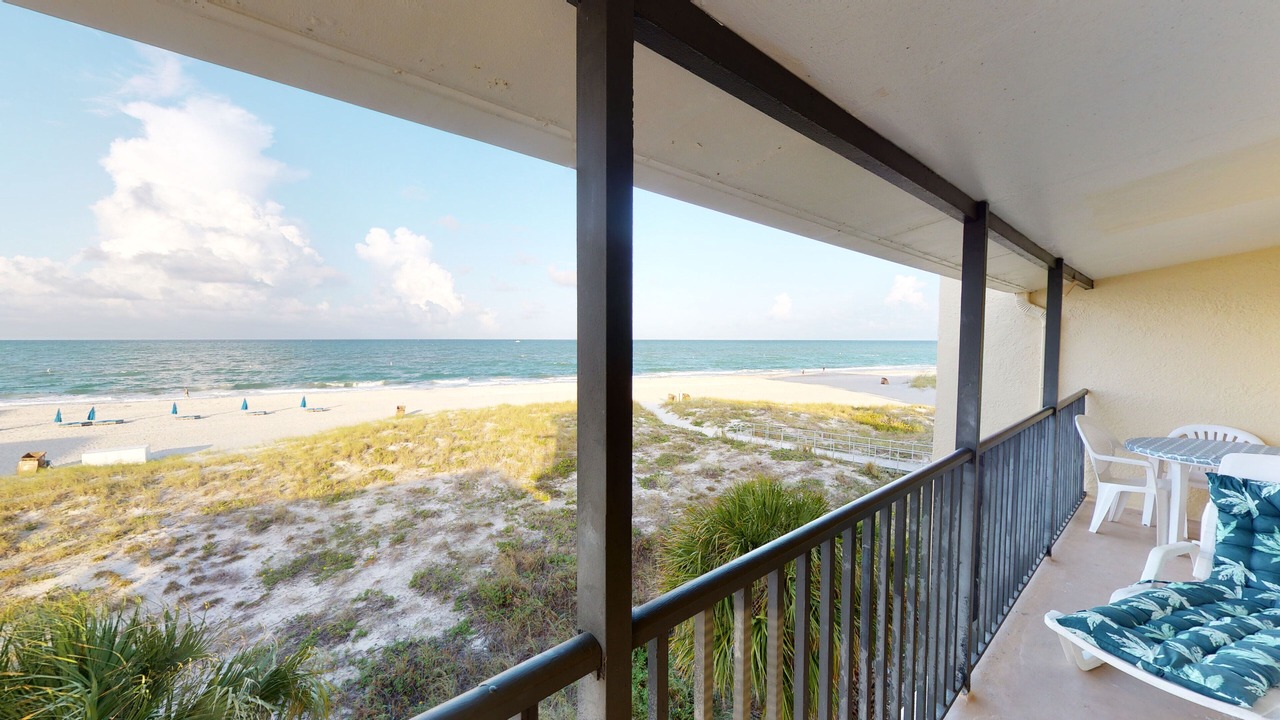 Photo of Patio Balcony in Madeira Beach