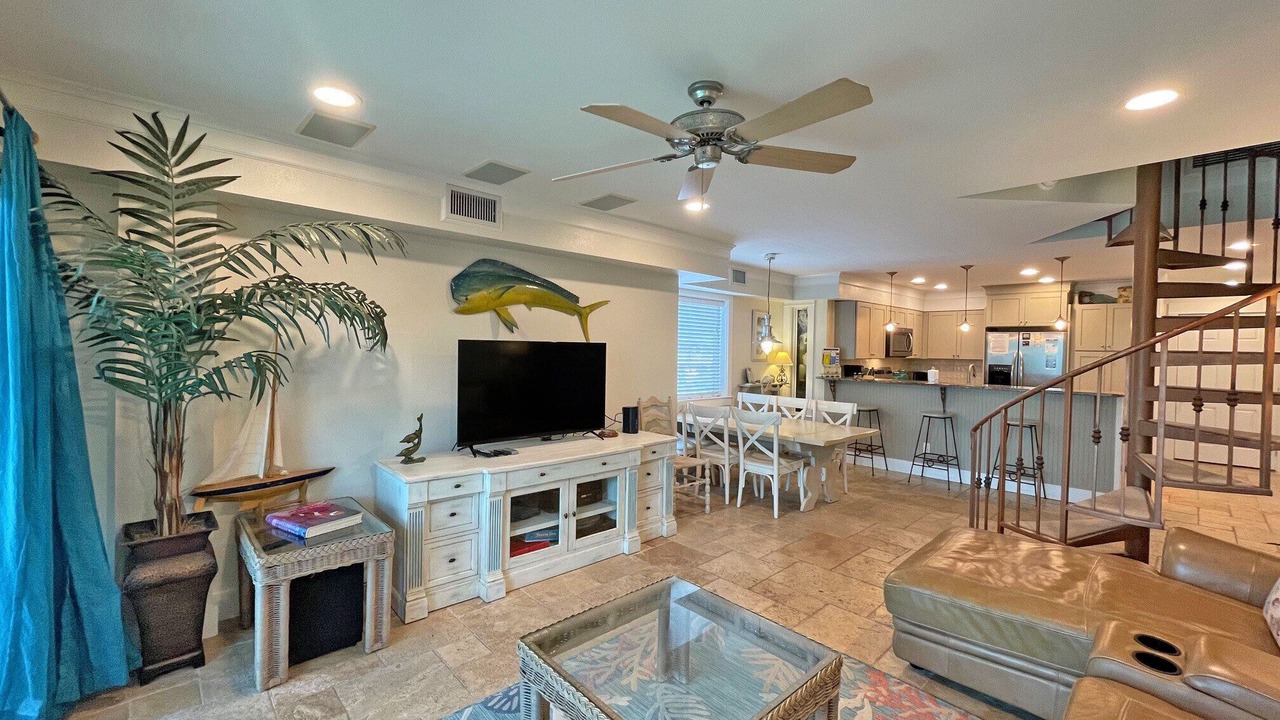 Photo of Livingroom in Pensacola Beach