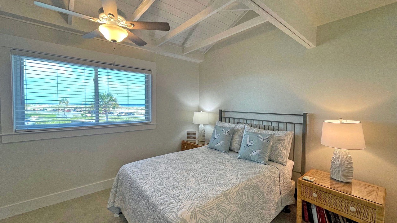 Photo of Bedroom in Pensacola Beach