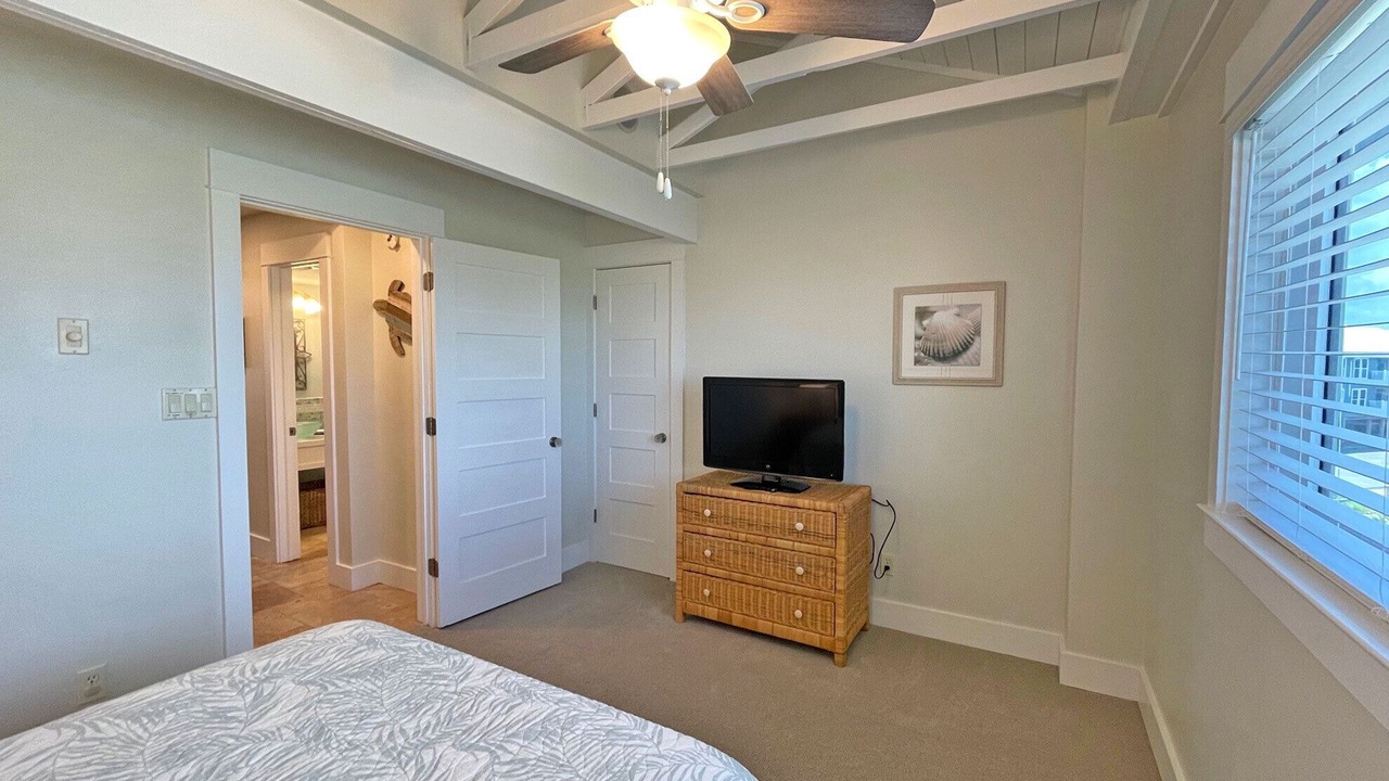 Photo of Bedroom in Pensacola Beach