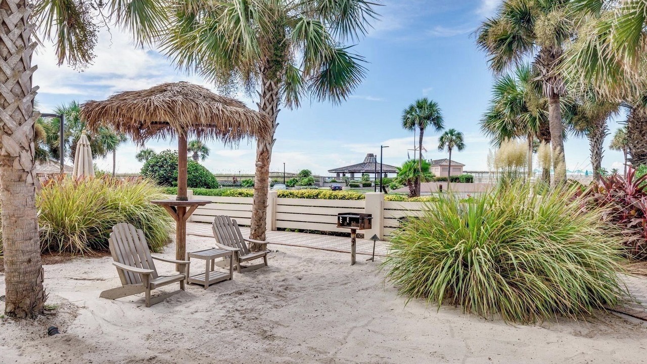 Photo of Patio Balcony in Holiday Isle
