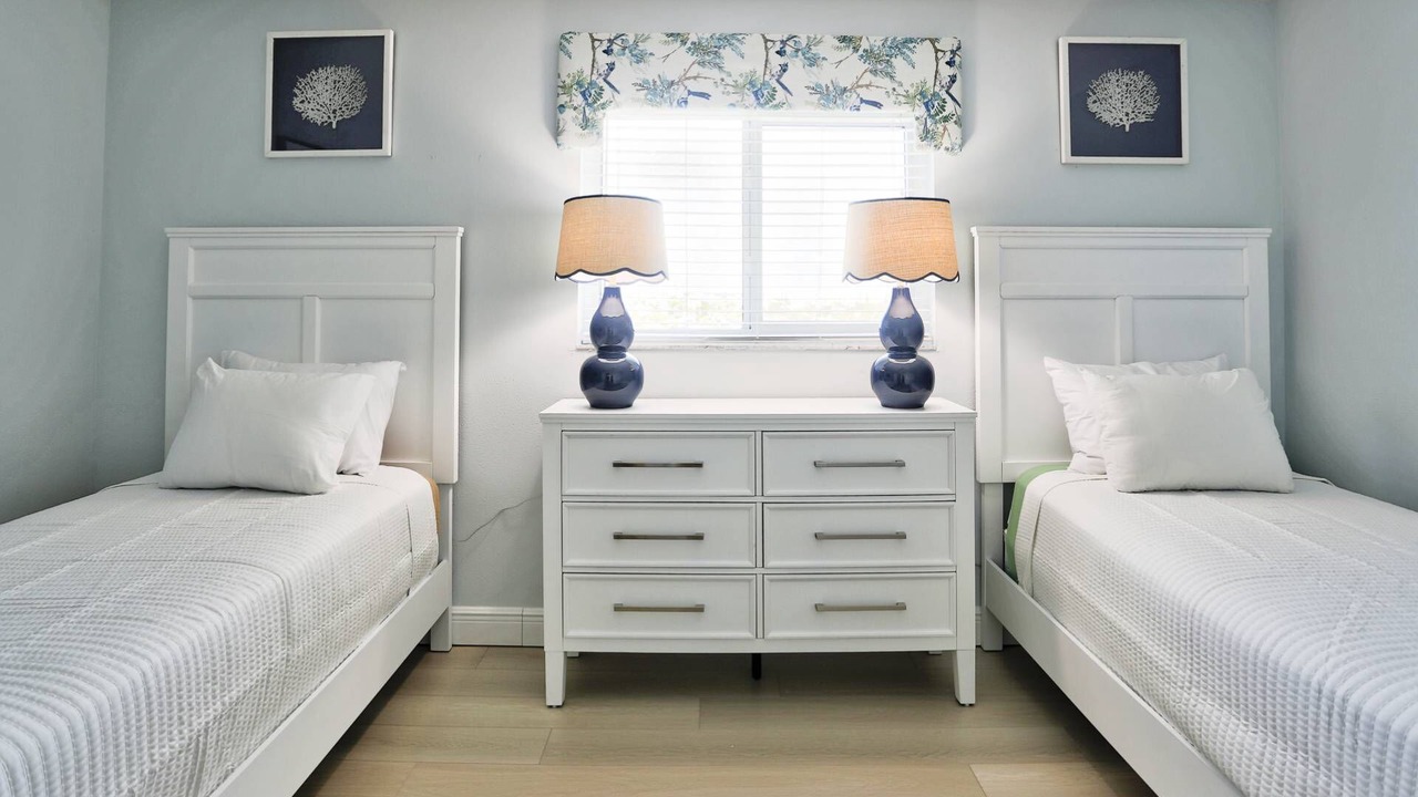 Photo of Bedroom in Sunset Beach