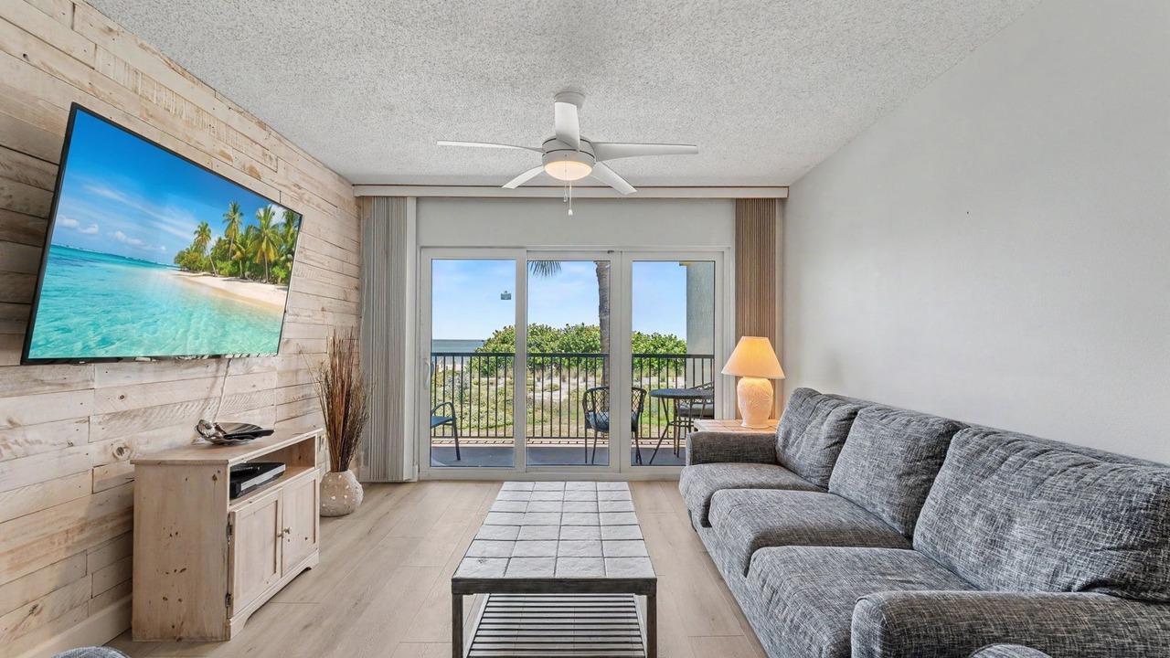 Photo of Livingroom in Sunset Beach