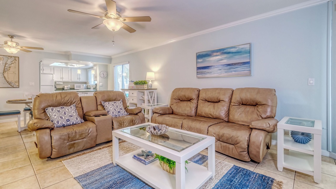 Photo of Livingroom in Independence Square