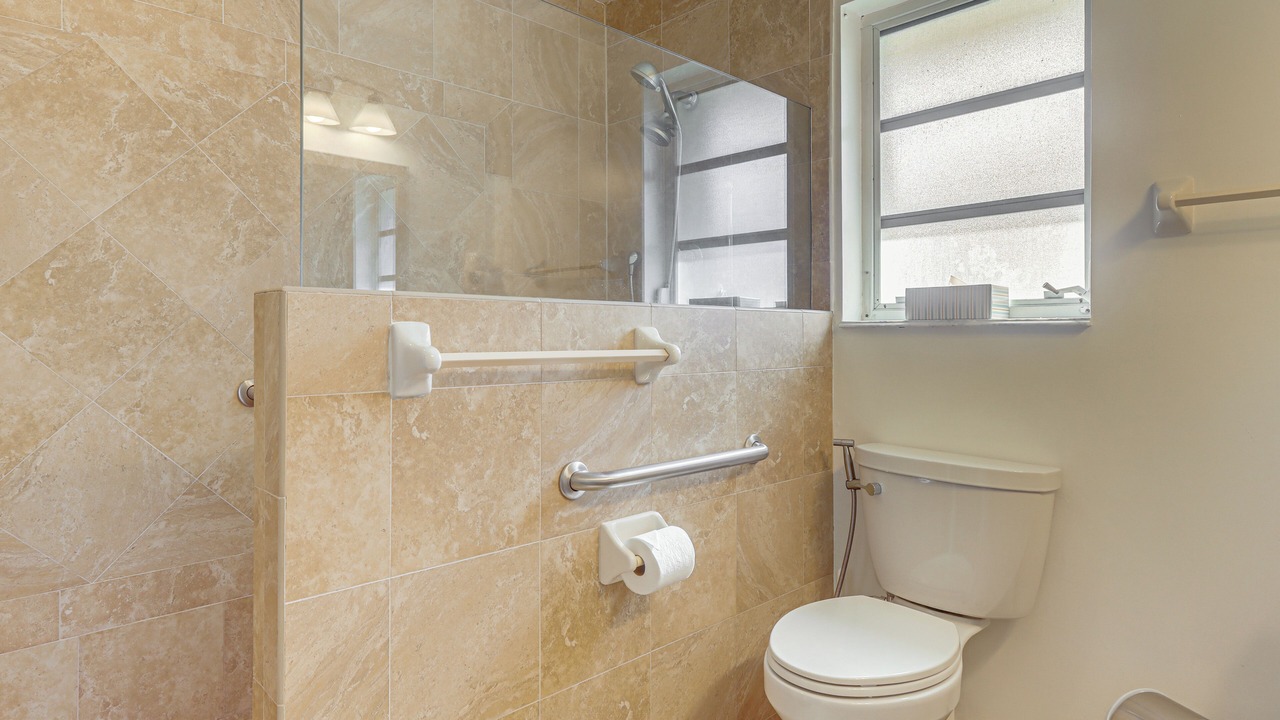 Photo of Bathroom in Singer Island