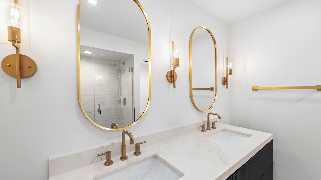 Photo of Bathroom in Hunt Club