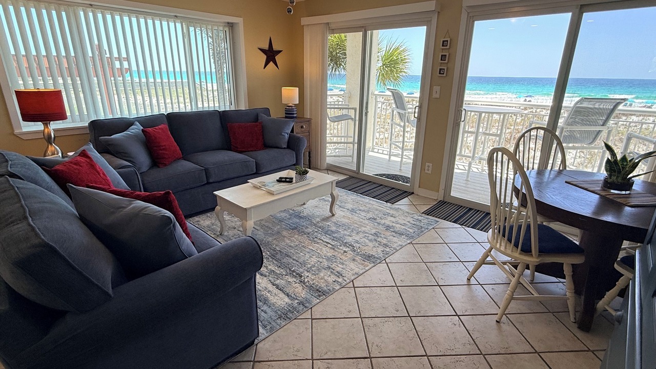 Photo of Livingroom in Fort Walton Beach