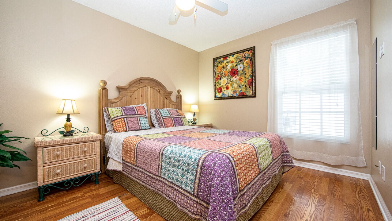 Photo of Bedroom in Lake Sarasota