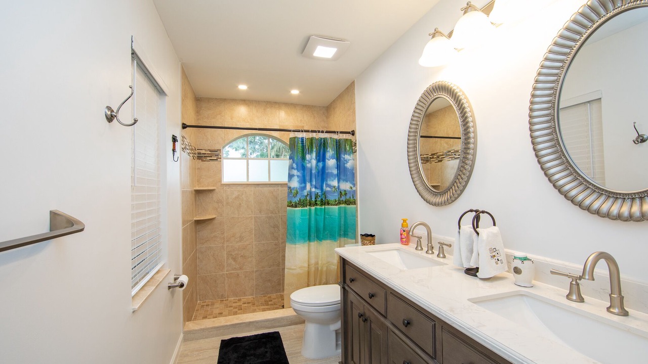 Photo of Bathroom in Lake Sarasota
