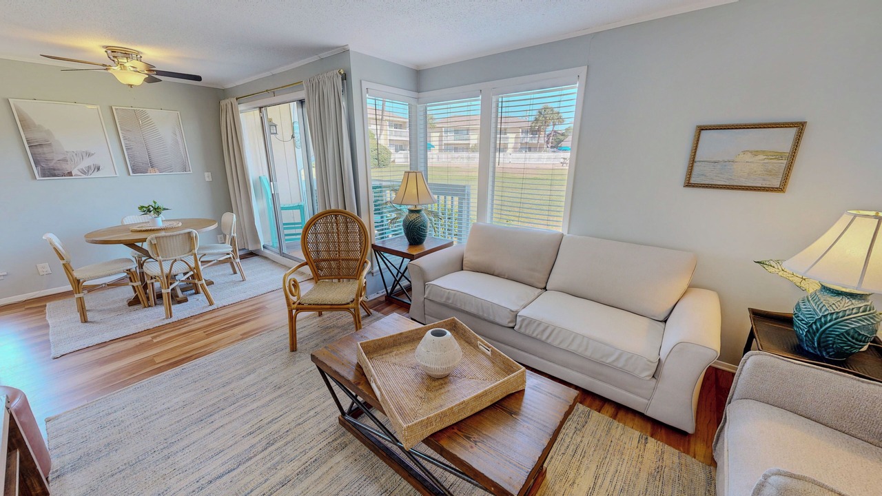 Photo of Livingroom in Holiday Isle