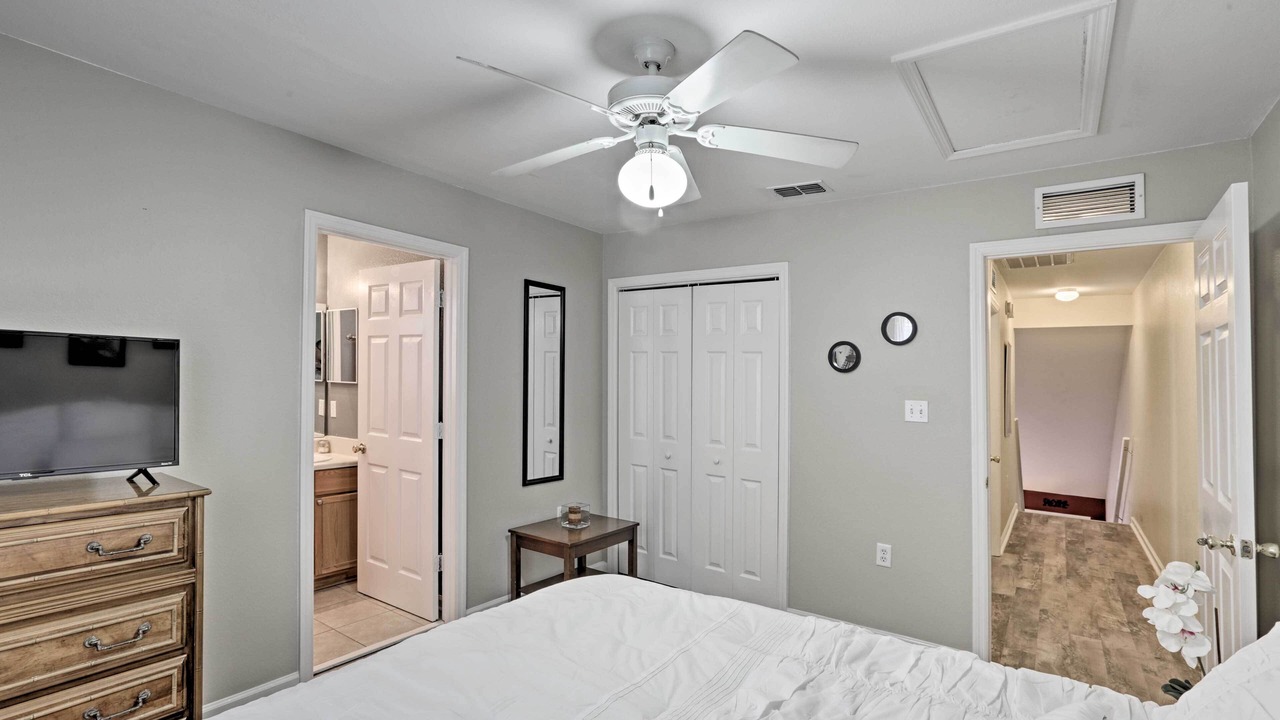 Photo of Bedroom in Tallahassee