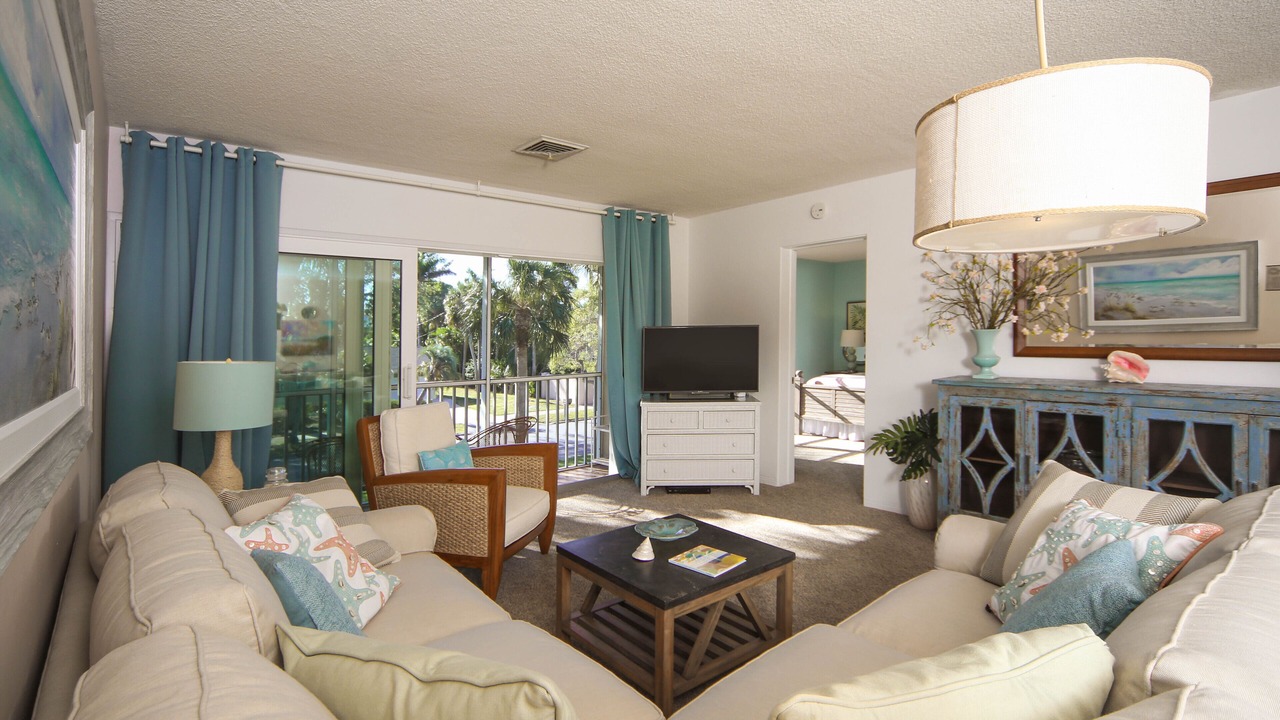 Photo of Livingroom in Saint Armands Key