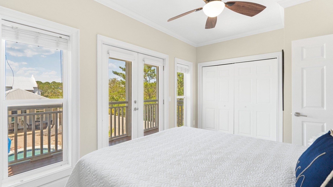 Photo of Bedroom in Dune Allen Beach