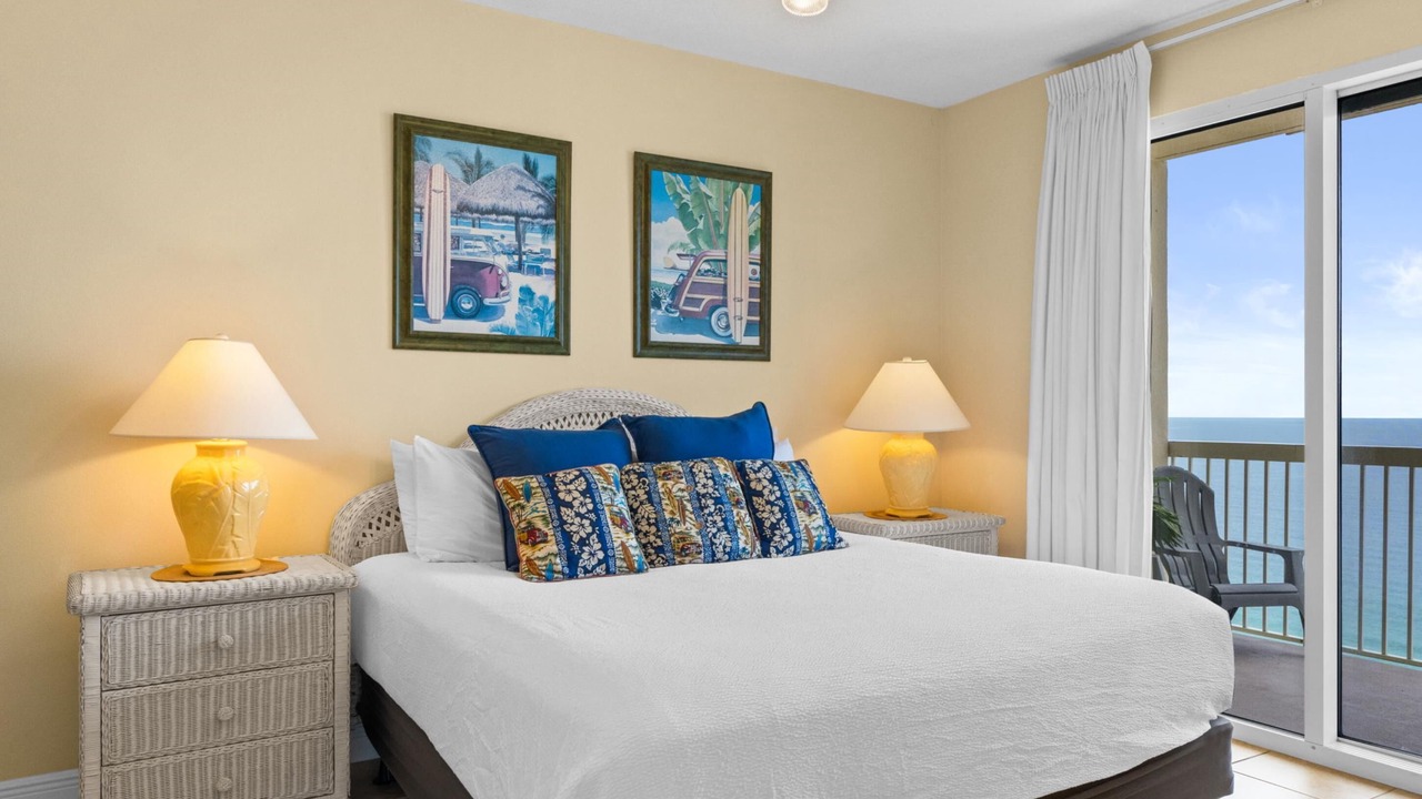 Photo of Bedroom in Miramar Beach