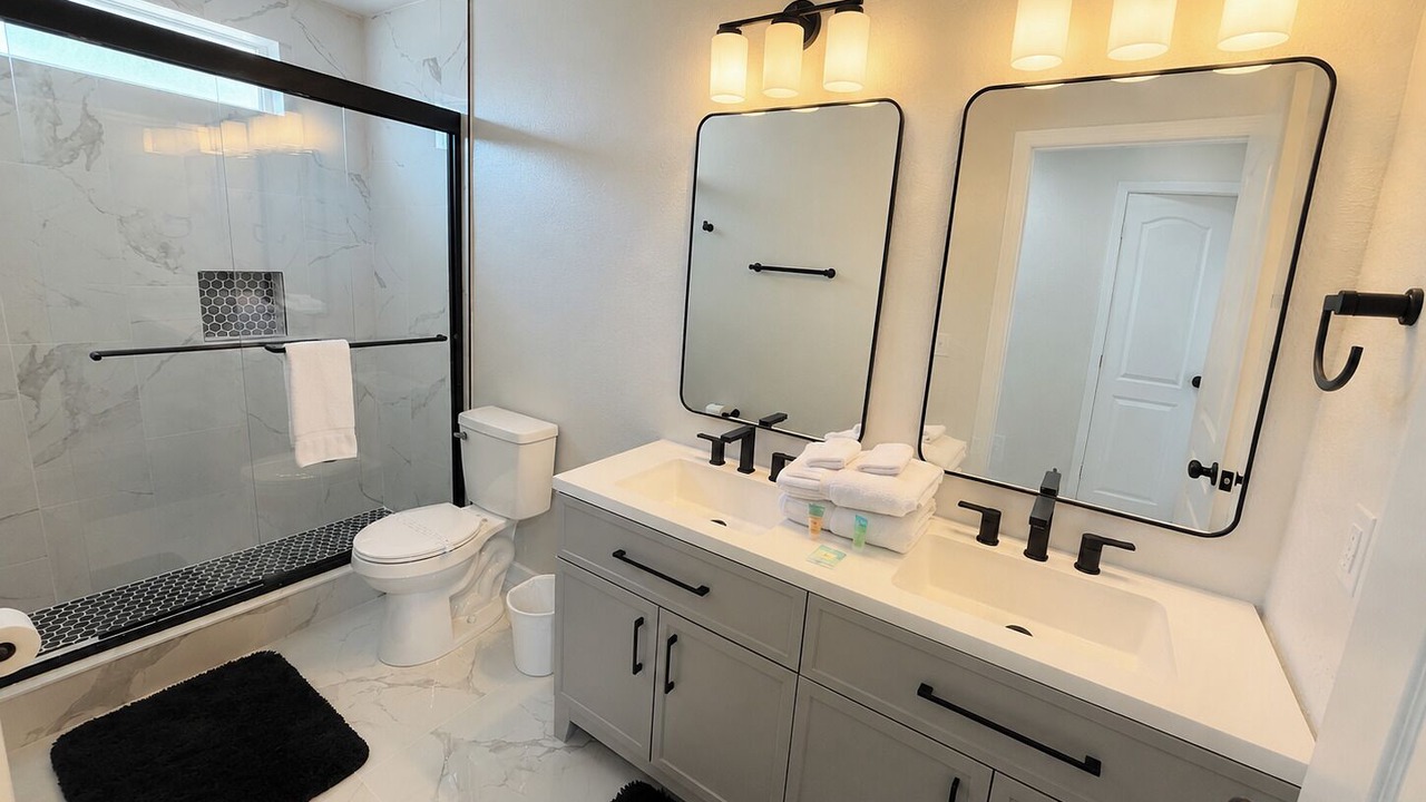 Photo of Bathroom in Silver Creek