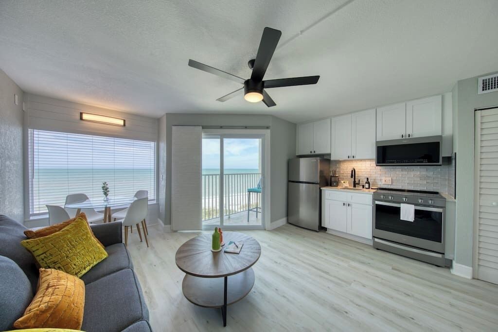 Photo of Livingroom in Belleair Beach