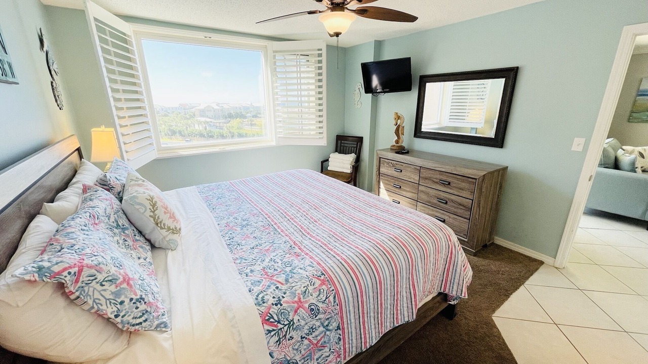 Photo of Bedroom in Holiday Isle