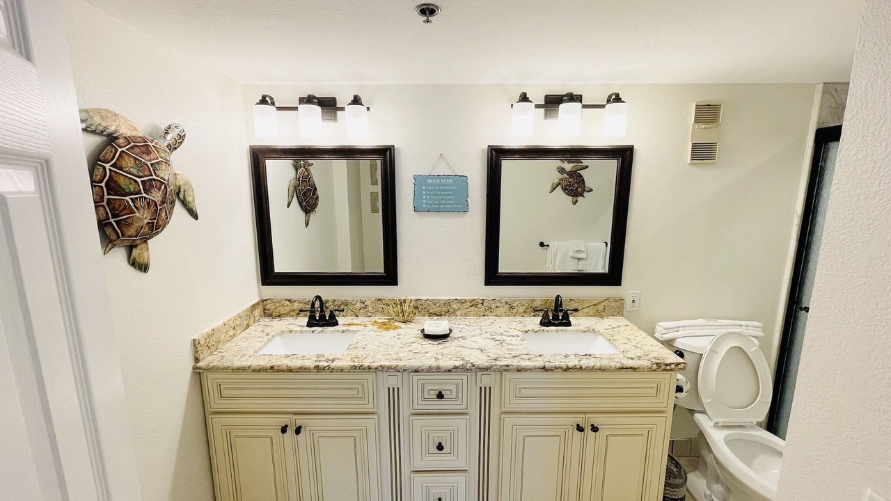 Photo of Bathroom in Holiday Isle