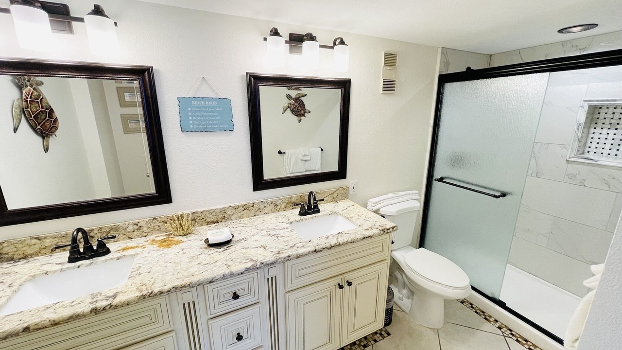 Photo of Bathroom in Holiday Isle