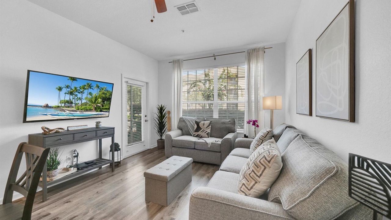 Photo of Livingroom in Windsor Palms