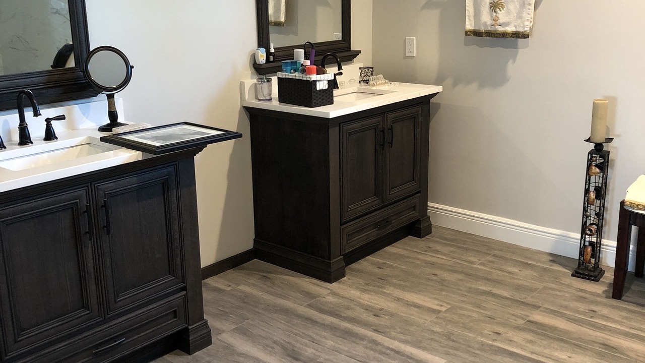 Photo of Bathroom in Caloosahatchee