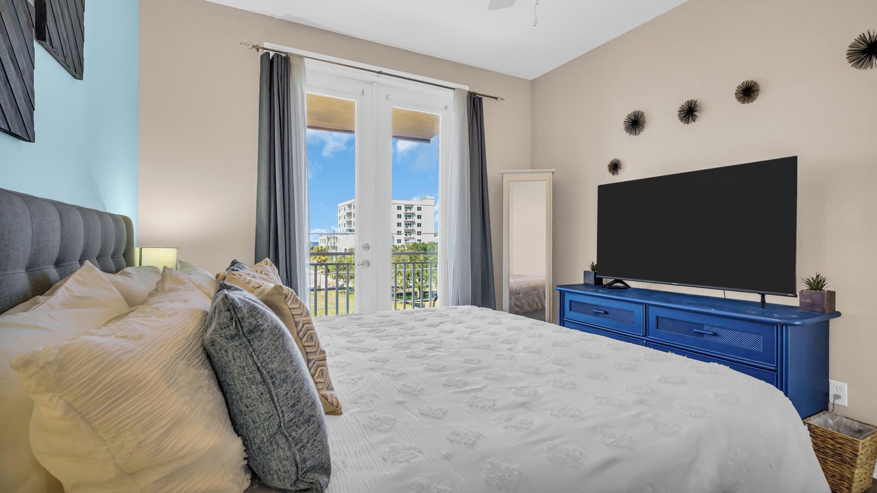 Photo of Bedroom in Bay Esplanade