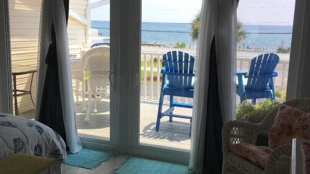 Photo of Others in Destin