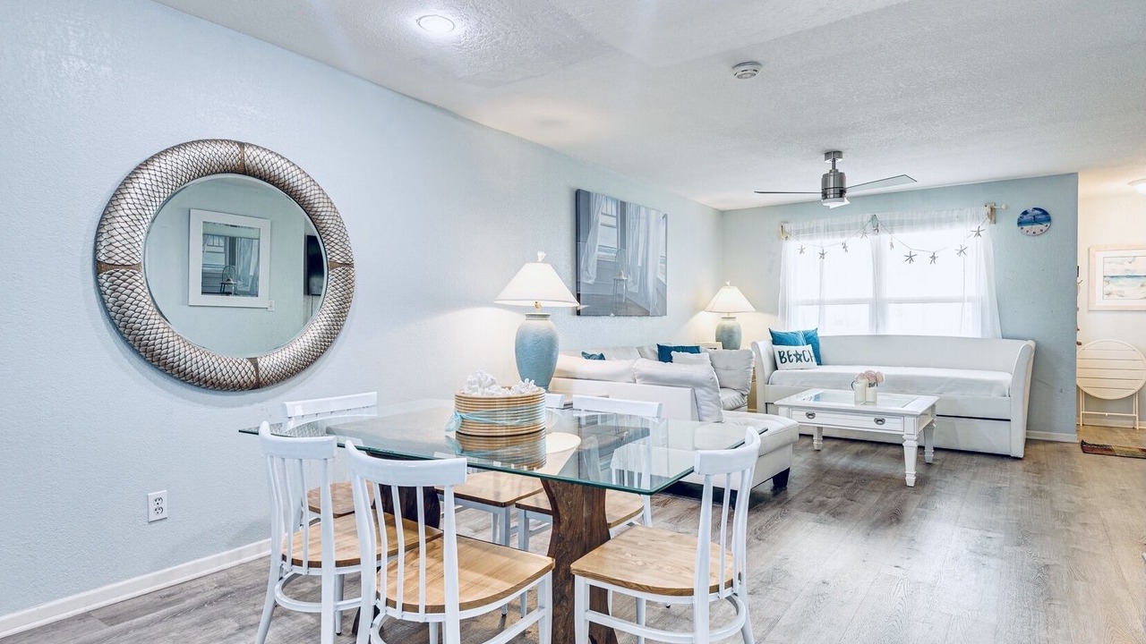 Photo of Bedroom in Destin