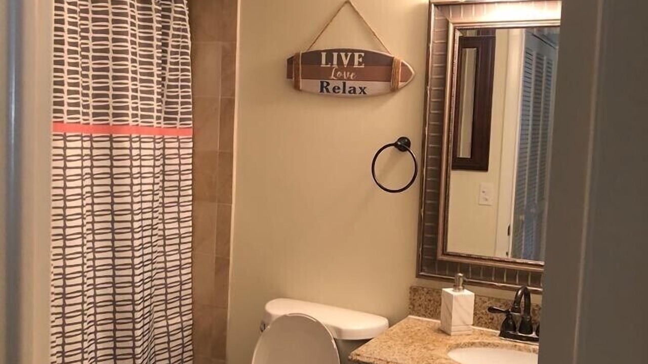 Photo of Bathroom in Central Naples