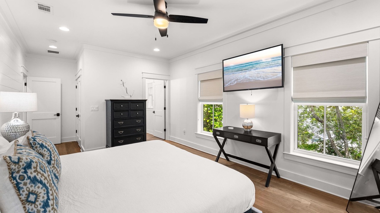 Photo of Bedroom in Seacrest