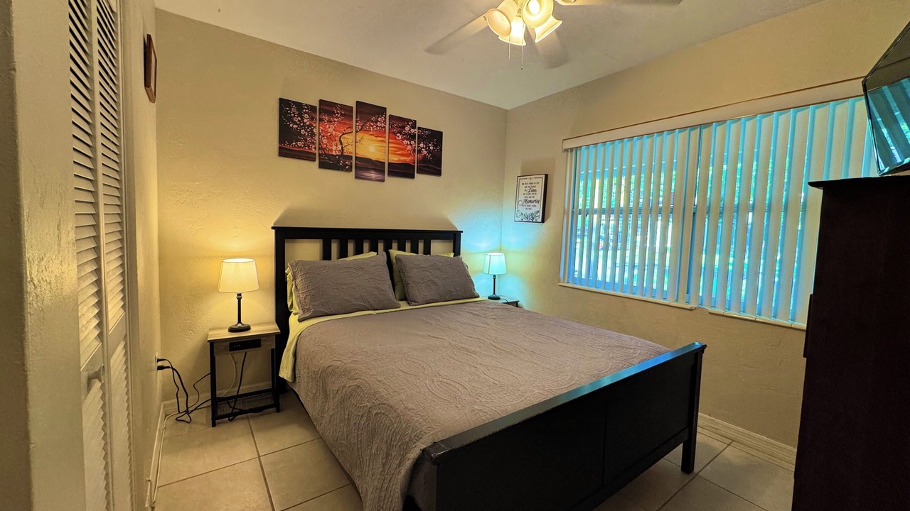 Photo of Bedroom in Pinellas Park